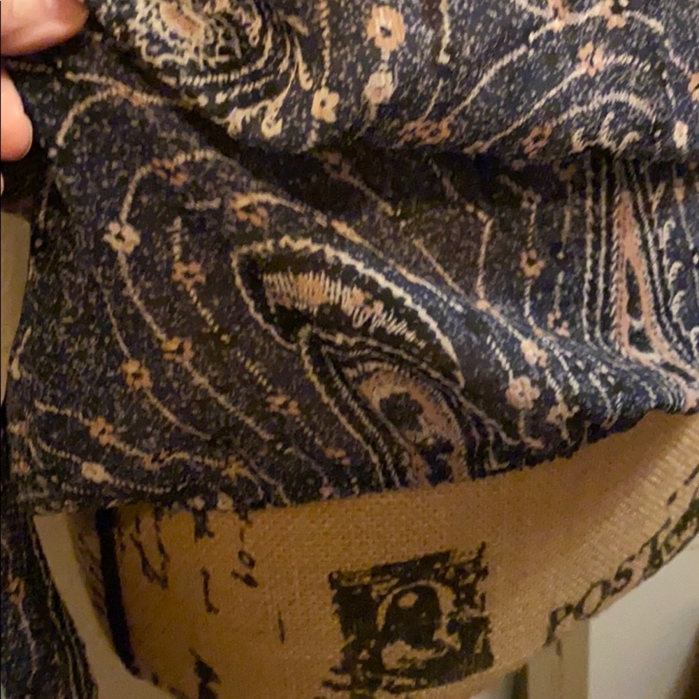 Lucky Brand long sleeve small semi-sheer blouse - Picture 5 of 9